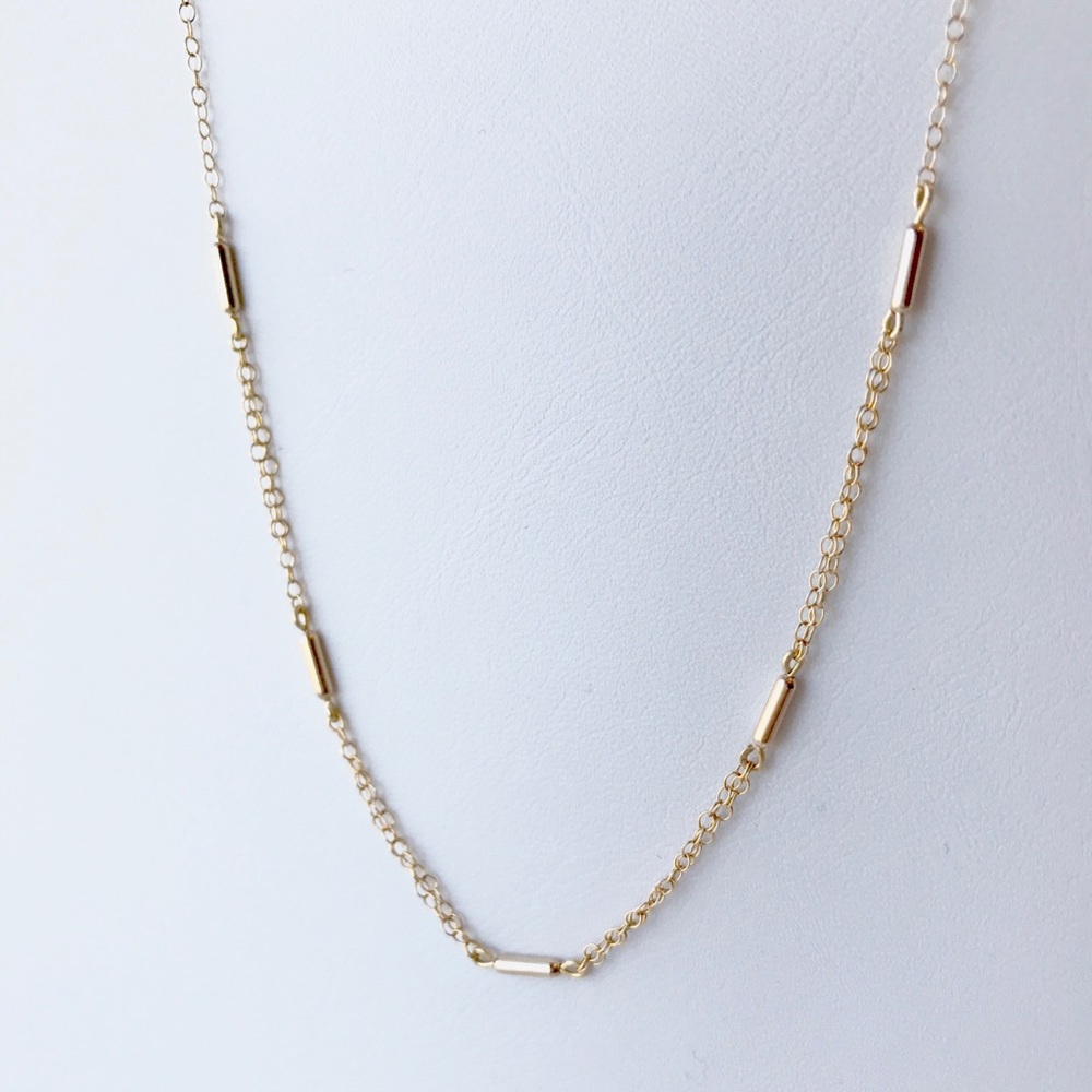 New 14k Gold Filled Bar Necklace - Picture 3 of 4